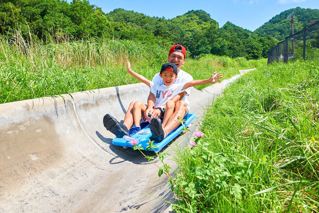 スリル満点のアトラクション「スーパースライダー」/平尾山公園(パラダ)(長野県/佐久市)