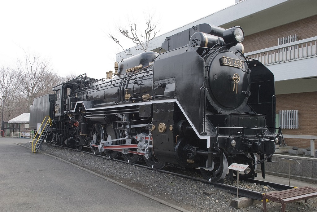 D51形蒸気機関車(デゴイチ)の展示/青梅鉄道公園(東京都)
