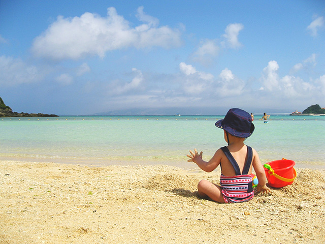 子どもの海デビュー(イメージ)