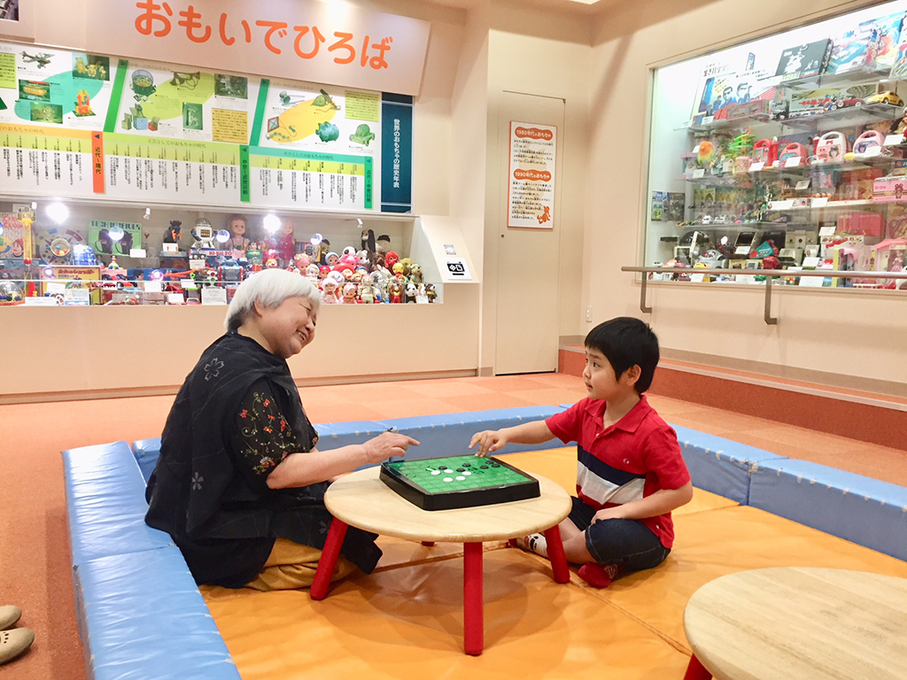 2階「きっずたうん」の「おもいでひろば」/壬生町おもちゃ博物館(栃木県)