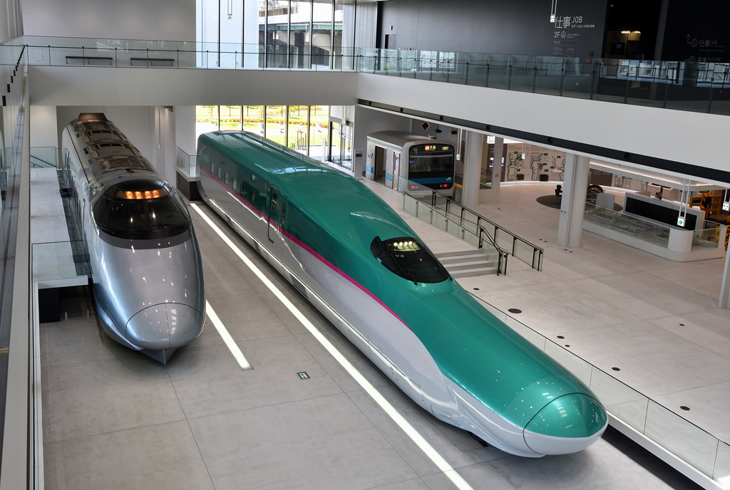 シミュレータがいっぱいの「仕事ステーション」/鉄道博物館(埼玉県/さいたま市)