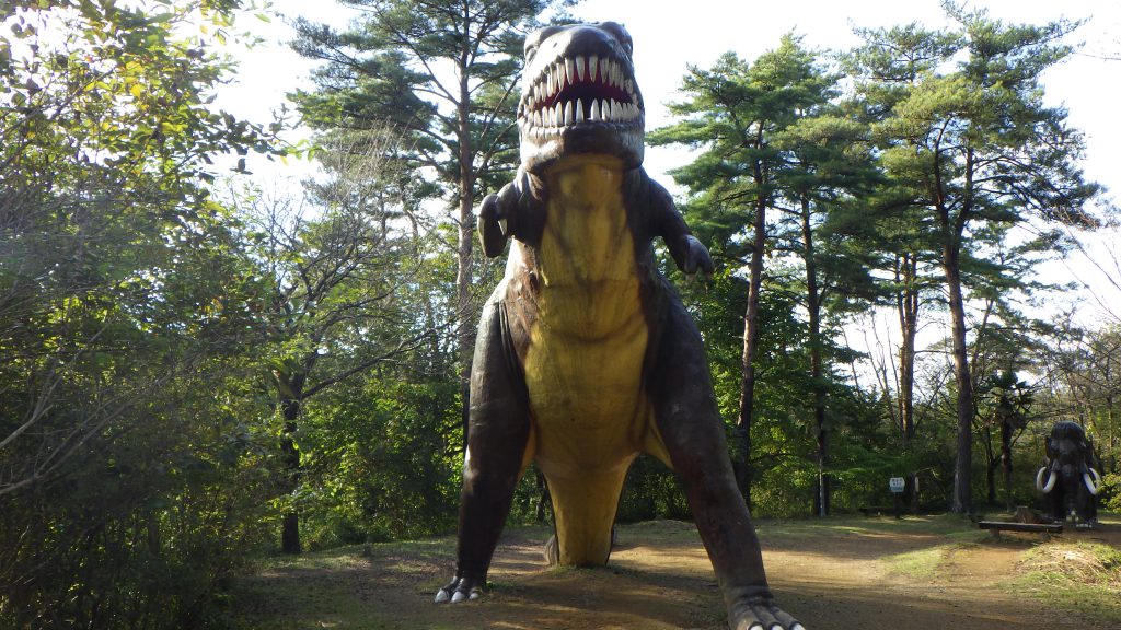 ティラノサウルスの復元模型/水戸市森林公園(茨城県/水戸市)
