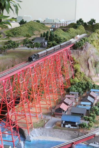 鉄道ジオラマの様子1/エルマートレイン江坂店(大阪府/吹田市)