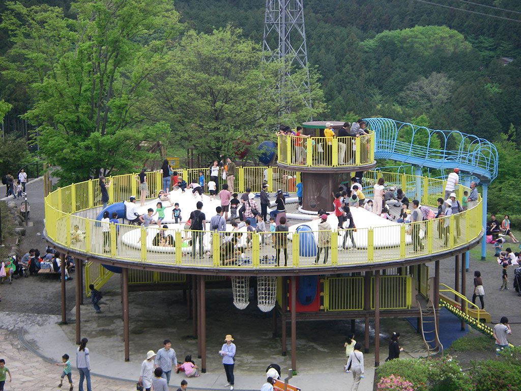 アスレチック遊具、コスモワールド/小田原こどもの森公園わんぱくらんど(神奈川県/小田原市)