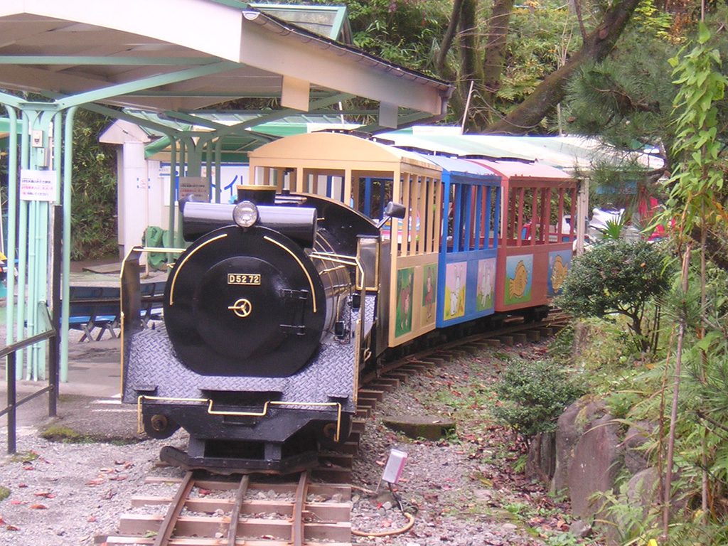 80円で乗れる豆汽車/小田原こども遊園地(神奈川県/小田原市)