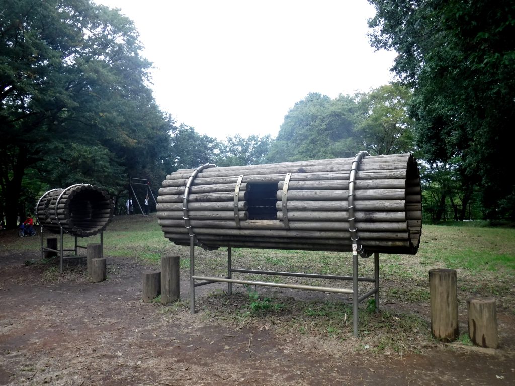 丸太トンネル/都立野川公園(東京都/三鷹市)