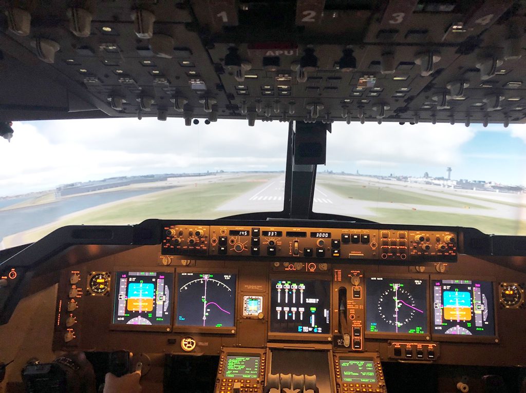 航空機のフライトシミュレータ―