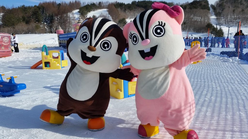 スキー場のキャラクター「ぬまじリス&ヌージー」/沼尻スキー場(福島県/猪苗代町)