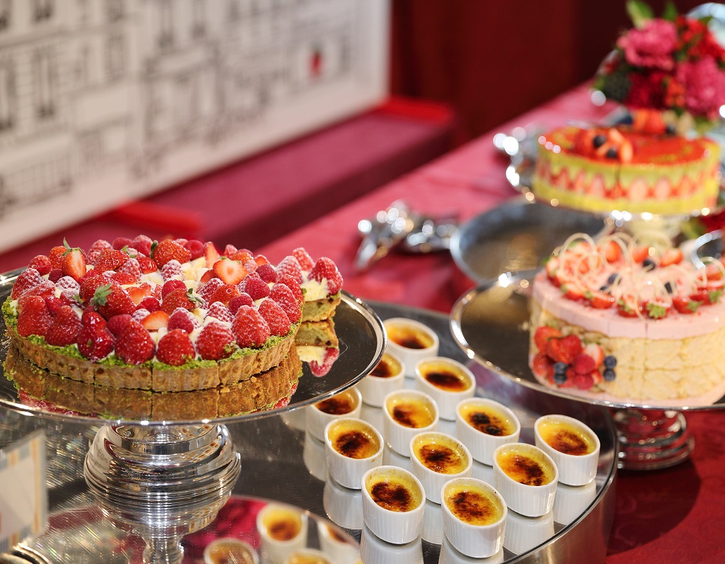 「STRAWBERRY RED BUFFET 2020」/ラ・スイート神戸オーシャンズガーデン(兵庫県/神戸市)