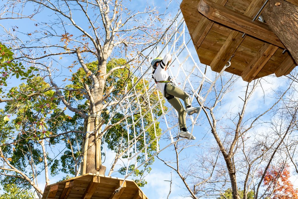 5歳から参加できる「冒険アドベンチャーパーク」/しあわせの村(兵庫県神戸市)