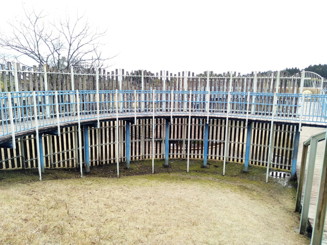 立体円形迷路のような芸術的な建物/久峰総合公園(宮崎県/宮崎市)
