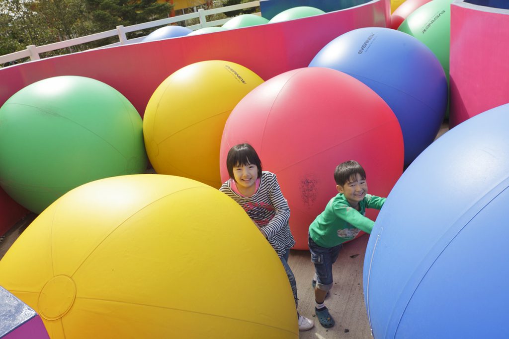 21種類のアトラクションコース「ピカソのタマゴ」/ぐりんぱ(静岡県裾野市)