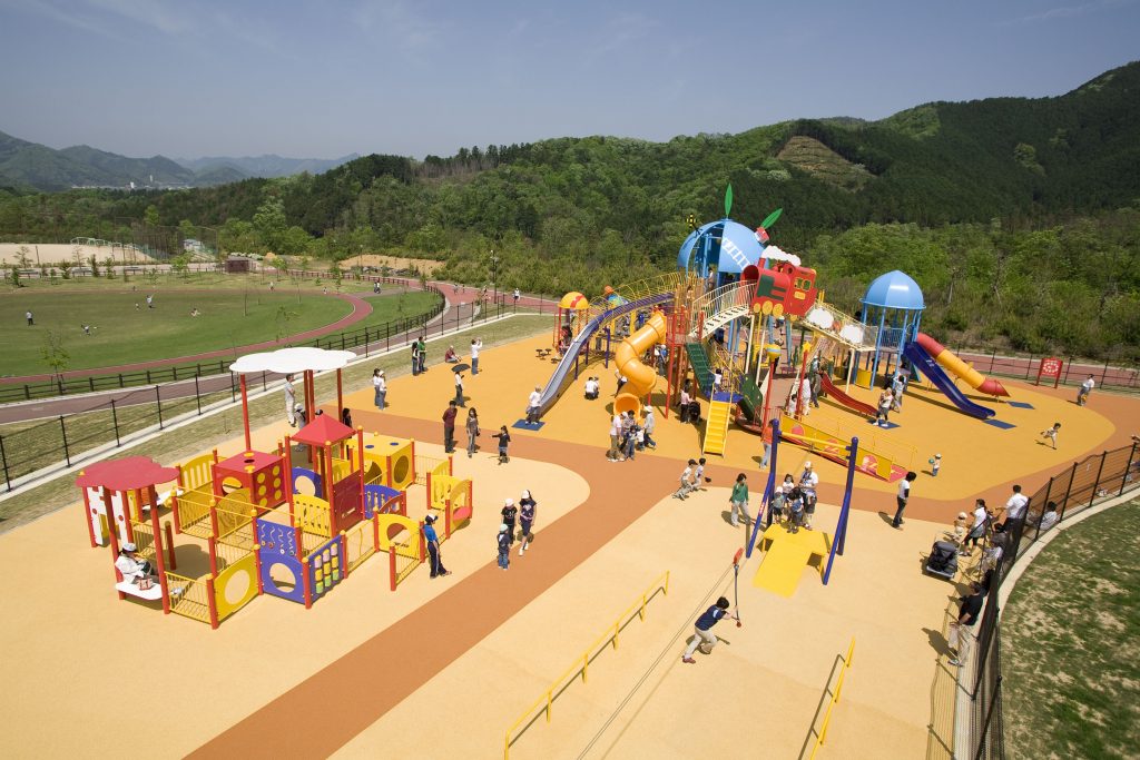 わんぱく広場/三段池公園(京都府福知山市)