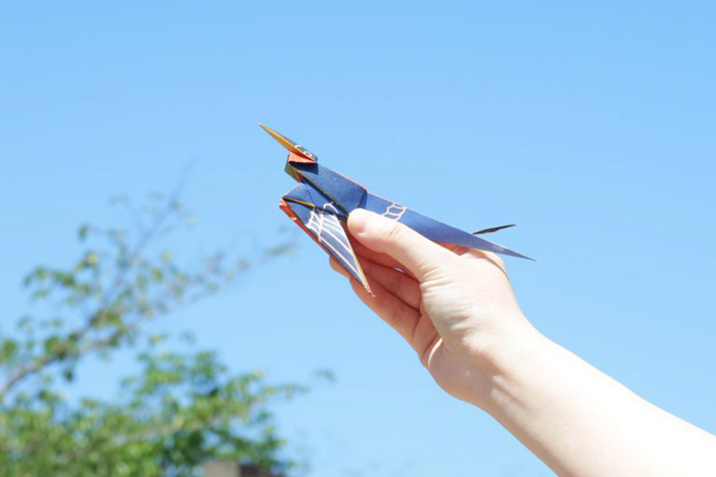「立体おりがみ」で折った“つばめ”/童謡・唱歌とおもちゃのミュージアム わらべ館(鳥取県/鳥取市)