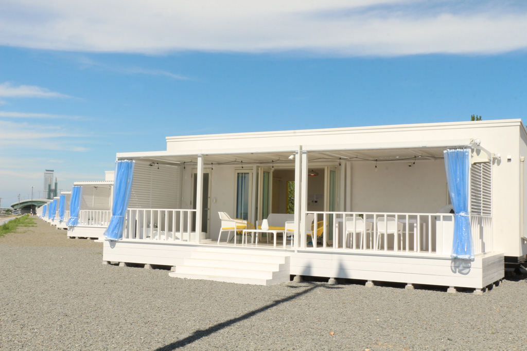 独立型ヴィラ「URBAN CAMP HOTEL Marble Beach」/泉南りんくう公園(大阪府/泉南市)