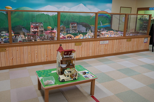 シルバニアファミリー「赤い屋根の大きなお家」/東条湖おもちゃ王国(兵庫県/加東市)
