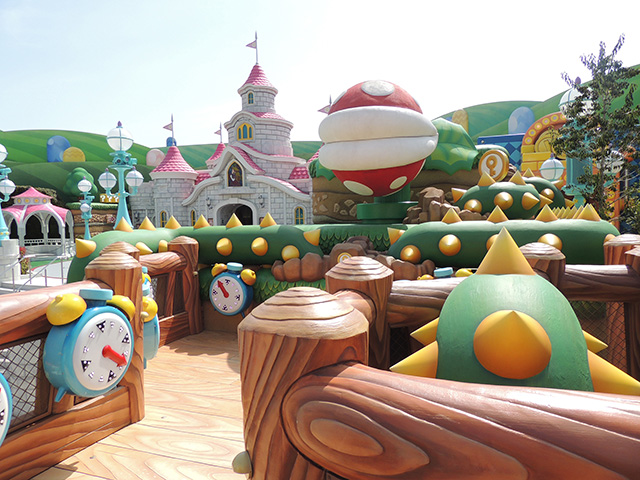 12個の目覚まし時計がズラリ/USJ「スーパー・ニンテンドー・ワールド」(大阪府/大阪市)