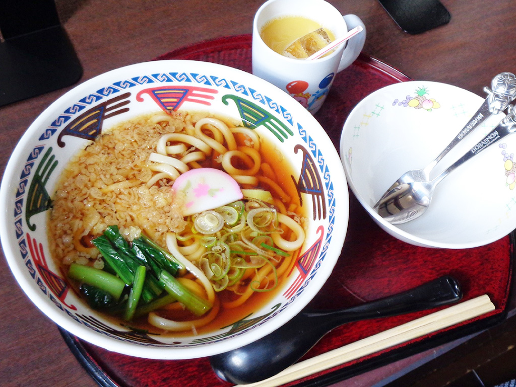 お食事処あだたら亭のお子様うどん/安達太良SA【下り】(福島県/本宮市)