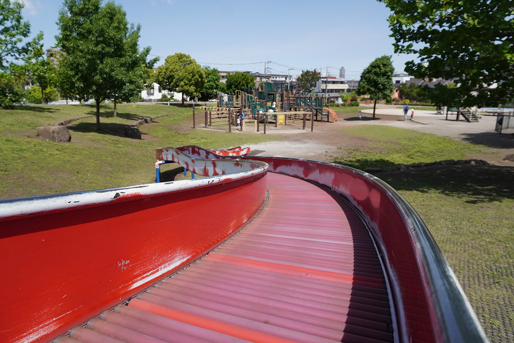 ローラー滑り台/新田さくら公園(東京都/足立区)