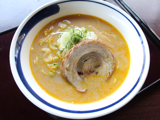 富山ゴールドラーメン/有磯海SA【上り】(富山県/滑川市)