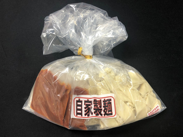 自家製麺(ほうとう)/談合坂SA【下り】