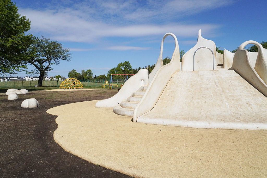 「スカルプチュア遊具」/都立高井戸公園(東京都/杉並区)