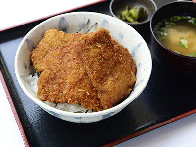タレカツ丼/名立谷浜SA【上り】