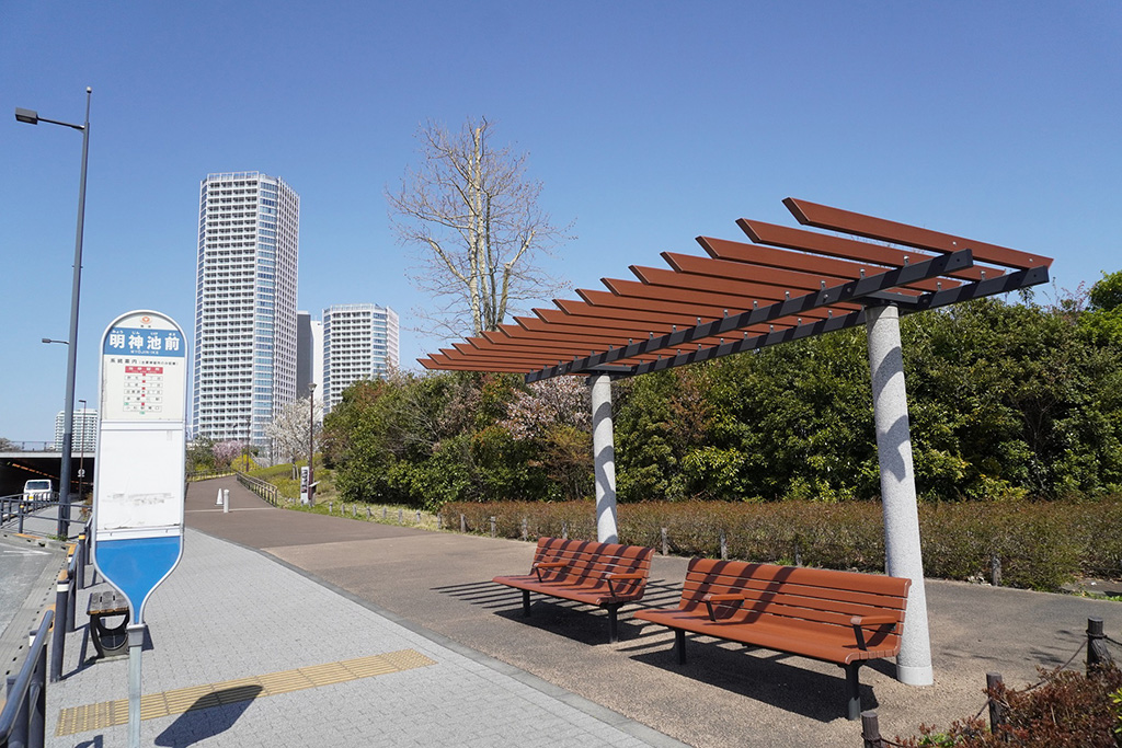「明神池前」バス停/二子玉川公園(東京都/世田谷区)
