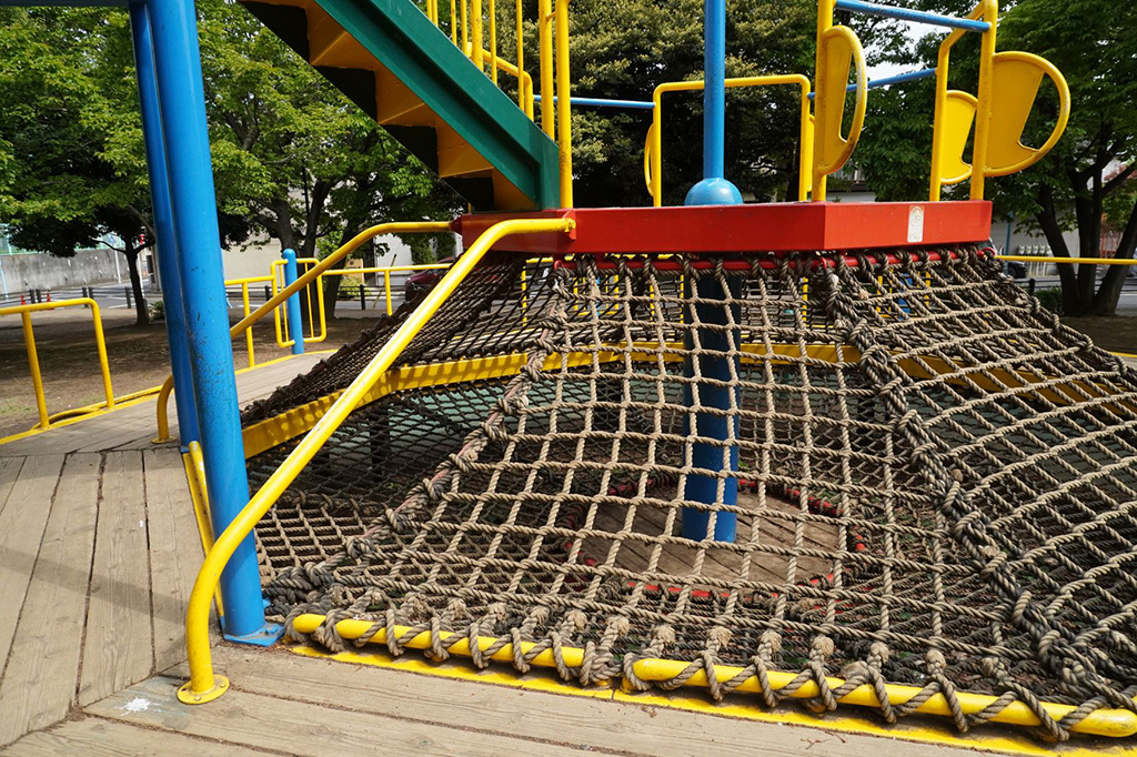 ネット遊具/都立和田堀公園(東京都/杉並区)