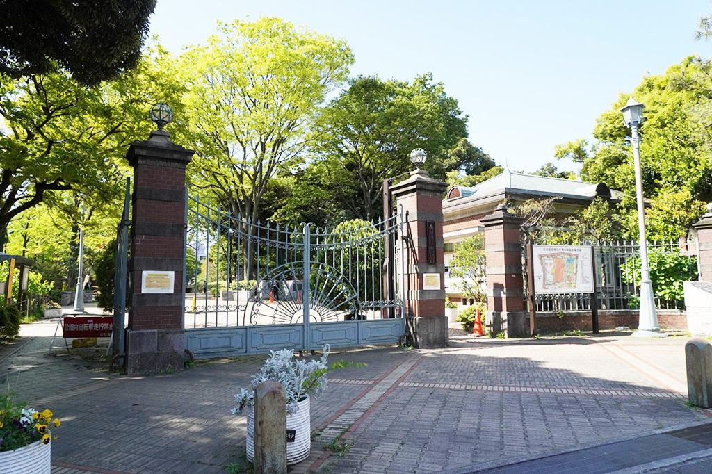 蚕糸の森公園入口(東京都/杉並区)