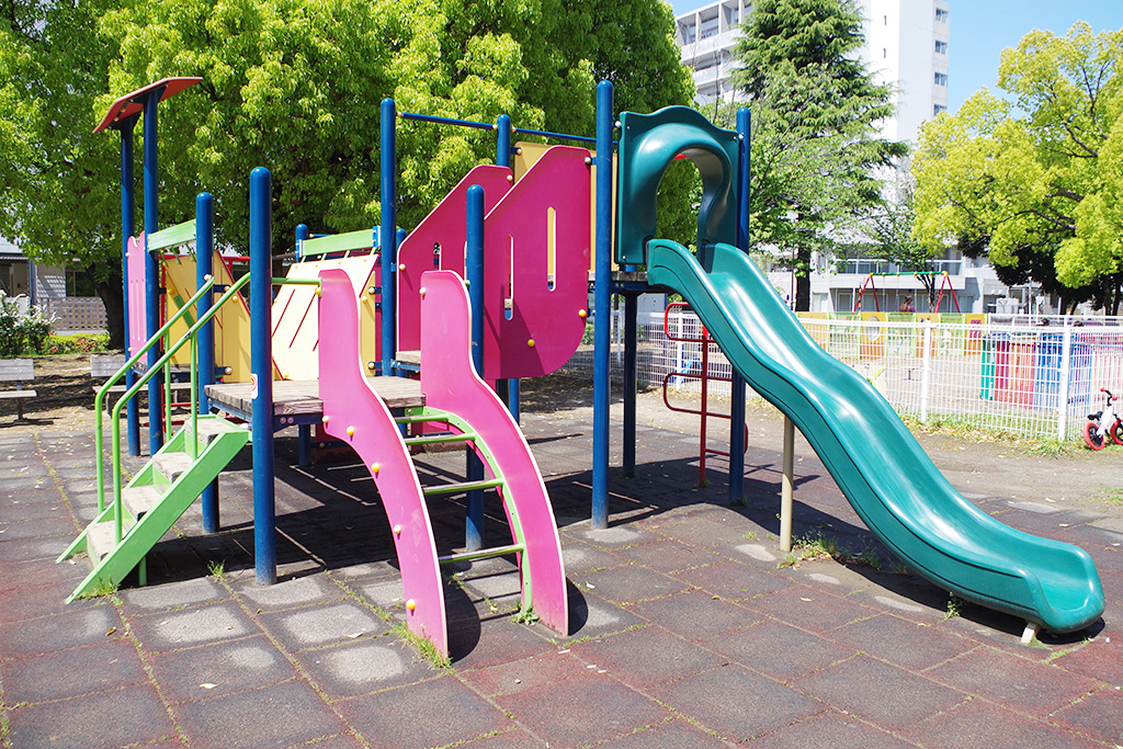 3歳以上の子ども向け複合遊具/東綾瀬公園(東京都/足立区)