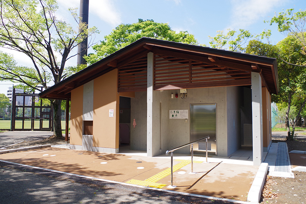 公園内トイレ/東綾瀬公園(東京都/足立区)