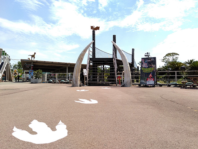 恐竜の棲息するエリア/伊豆ぐらんぱる公園(静岡県/伊東市)