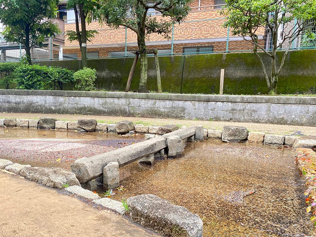 じゃぶじゃぶ水路/大横川親水公園(東京都/墨田区)