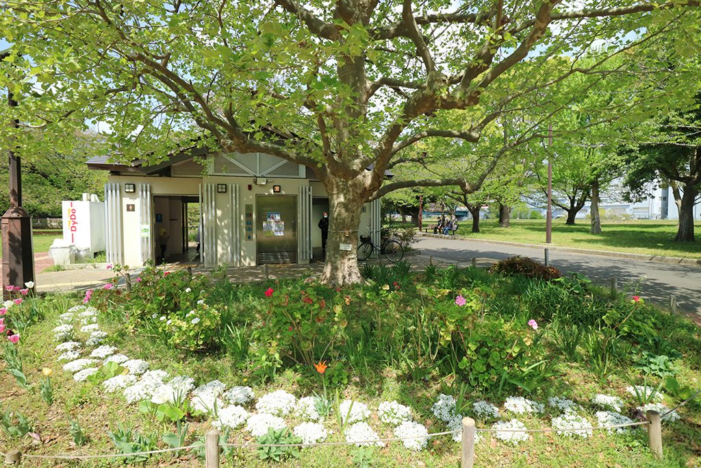 園内トイレ/亀戸中央公園(東京都/江東区)