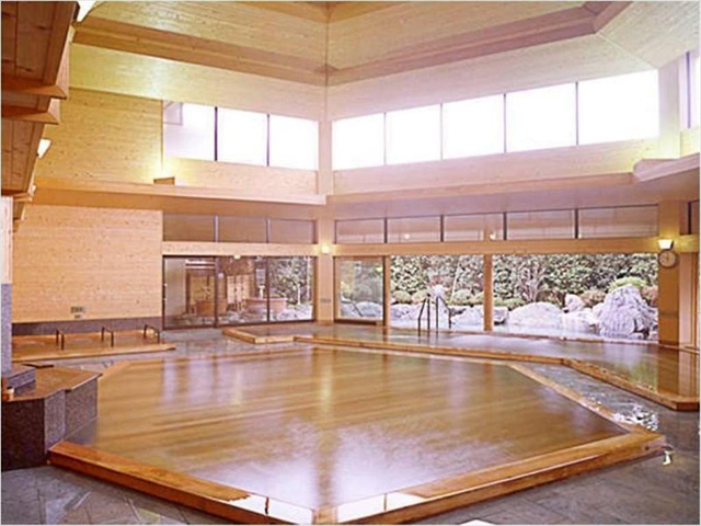 六角大ひのき湯/ホテルサンバレー伊豆長岡(静岡県/伊豆の国市)
