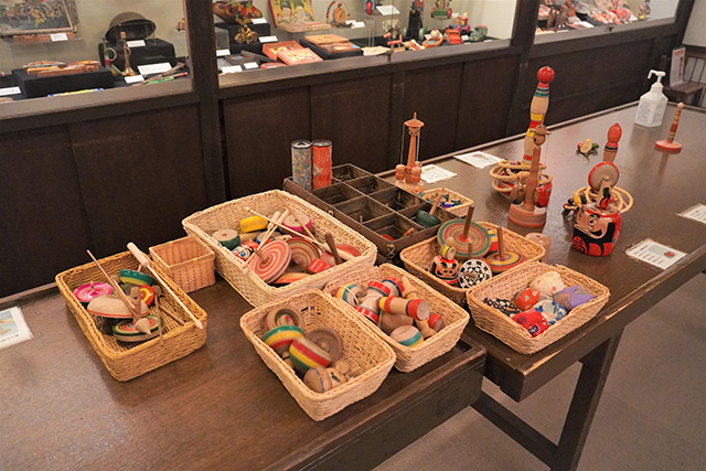 2号館の日本の伝統玩具で遊べるコーナー/日本玩具博物館(兵庫県/姫路市)