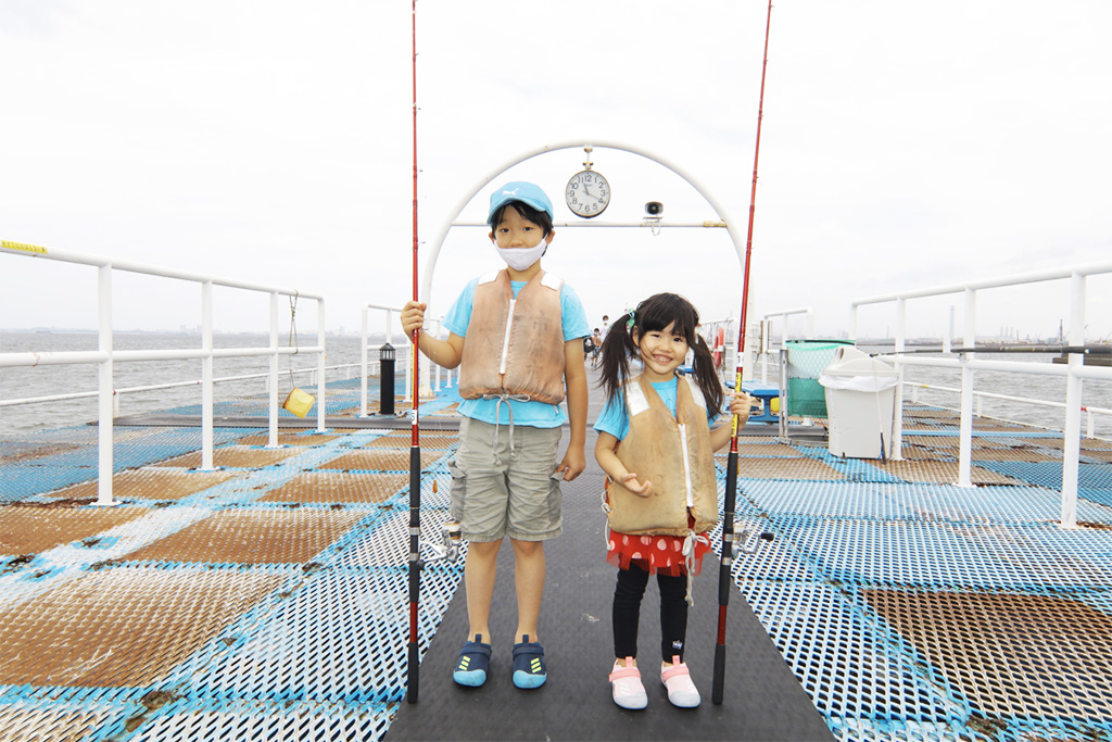 初めての子どもの海釣りはサビキ釣りがおすすめ 場所選び 道具 成功のコツなど るるぶkids 初めての子どもの海釣りはサビキ釣りがおすすめ 場所選び 道具 成功のコツなど るるぶkids
