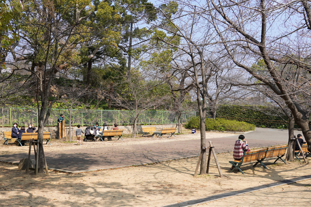 猛獣エリア北側にあるお弁当スポット/神戸市立王子動物園(兵庫県/神戸市)
