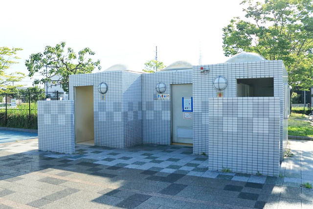 多目的トイレ/草津市ロクハ公園(滋賀県/草津市)