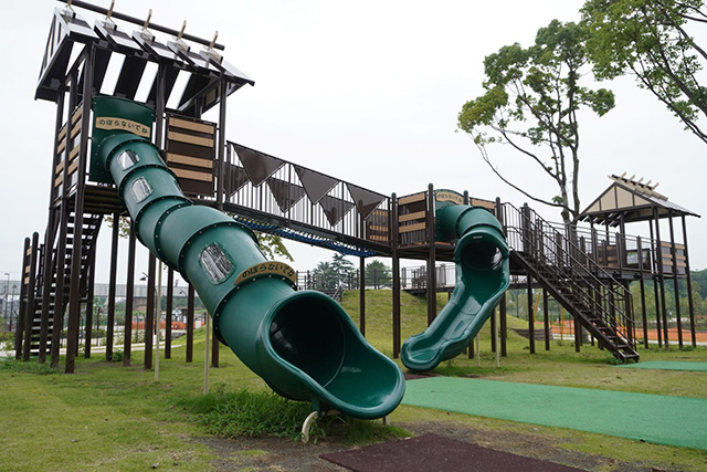 大型遊具「樹上の小道」/都立舎人公園(東京都/足立区)