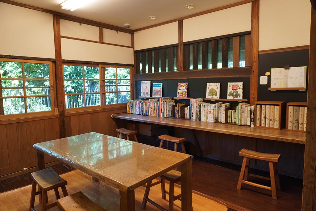 「理科室」/三鷹市星と森と絵本の家(東京都/三鷹市)