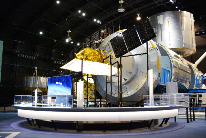 スペースドーム内にある人工衛星/宇宙航空研究開発機構(JAXA)筑波宇宙センター(茨城県/つくば市)