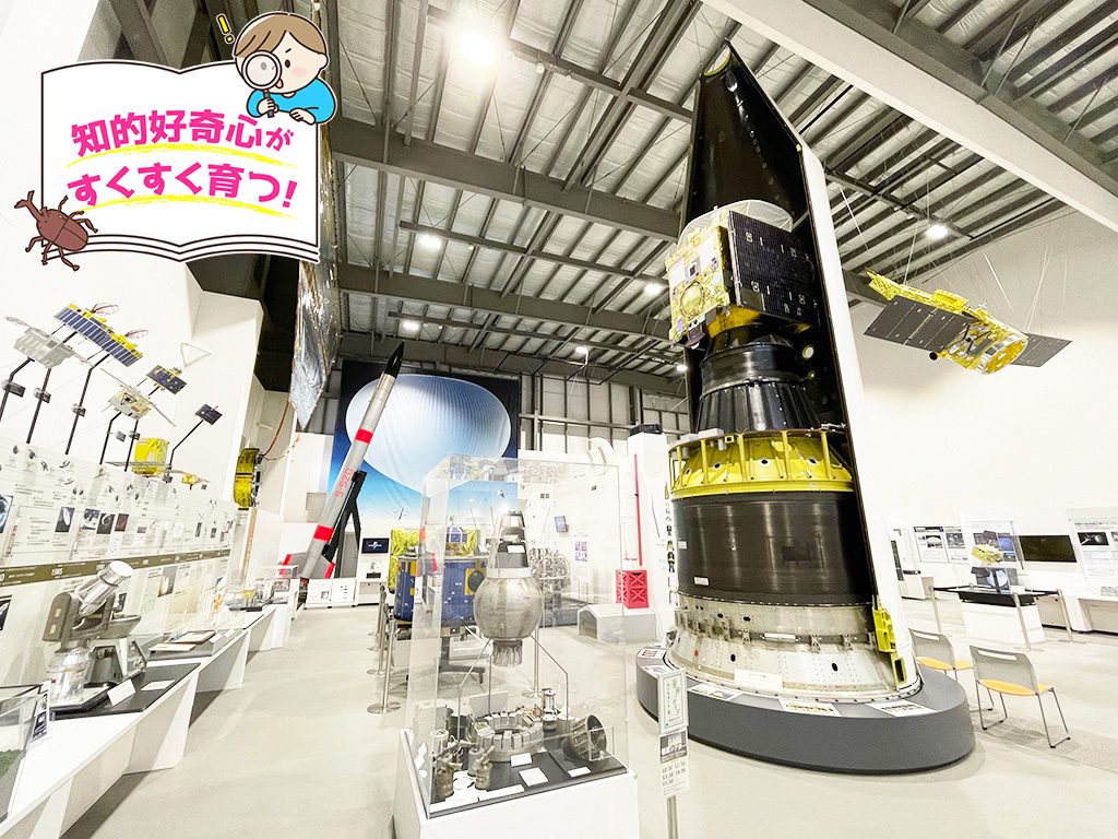 「M-Vロケット」の先端部の実物/JAXA相模原キャンパス(神奈川県/相模原市)