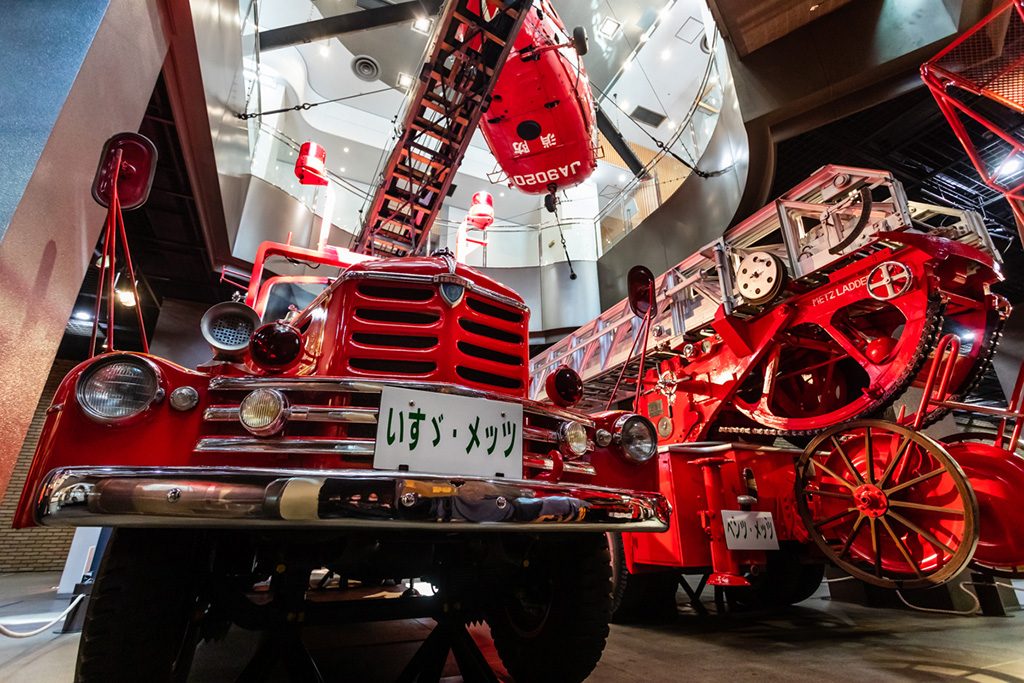 「いすゞ・メッツ梯子自動車」/消防博物館(東京都/新宿区)