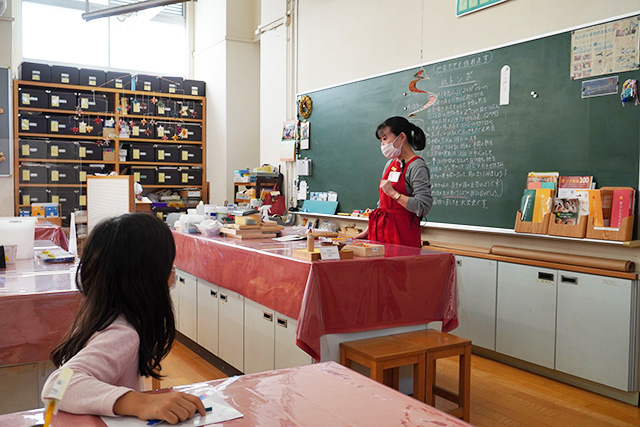 「おもちゃこうぼう」の様子/東京おもちゃ美術館(東京都/新宿区)
