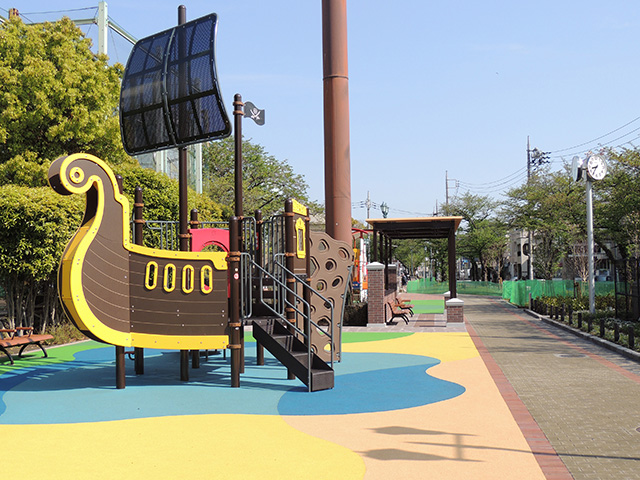 船の遊具/あらかわ遊園(東京都/荒川区)