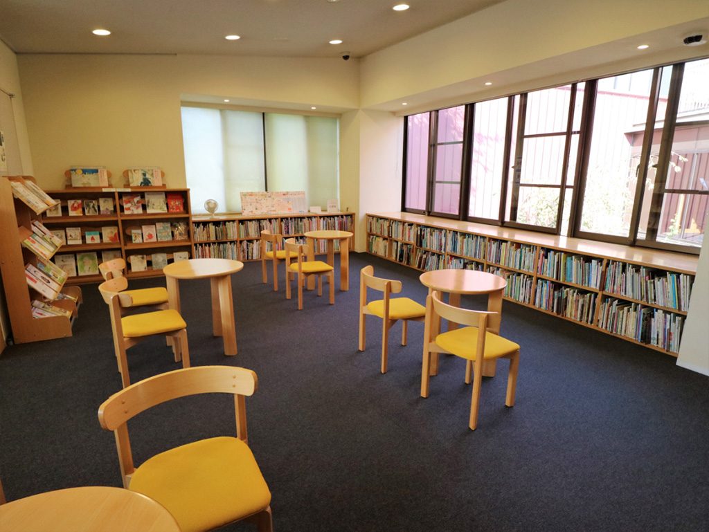 図書室/ちひろ美術館・東京(東京都/練馬区)