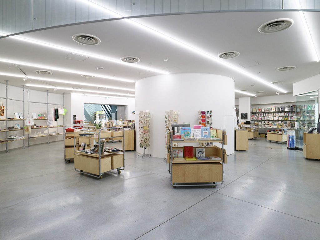 ミュージアムショップ「NADiff contemporary」/東京都現代美術館(江東区)