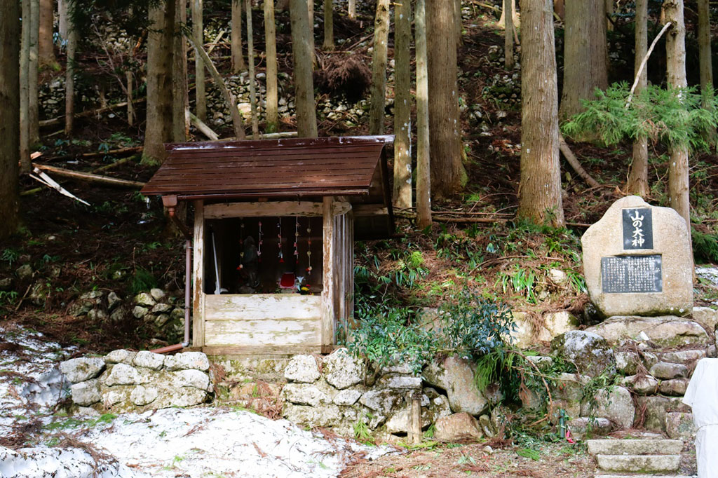 山の大神/河内の風穴(滋賀県/多賀町)